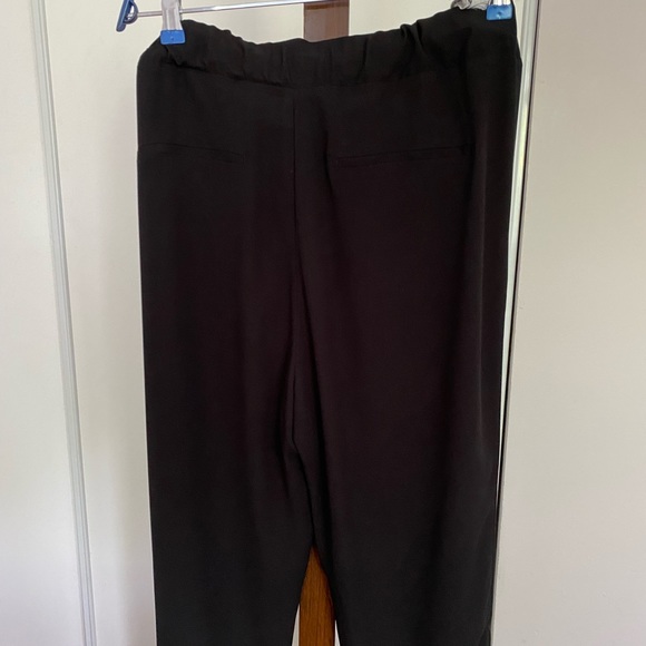 Babaton Black Pant Elastic Waist - Picture 3 of 3